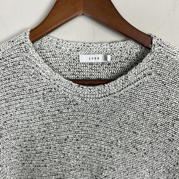 Lush knit stone color poofy soft sweater women size small - Picture 2 of 6